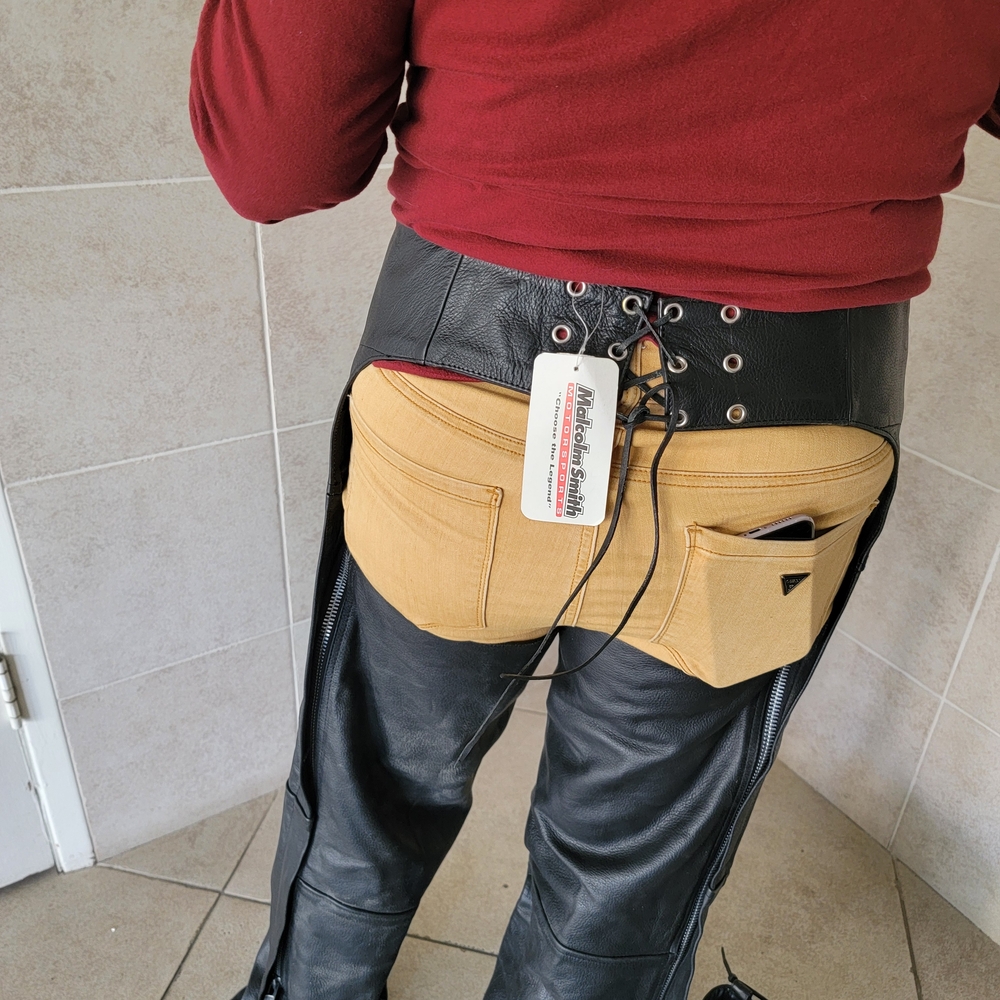 Black Leather Riding Chaps - Picture 3 of 12